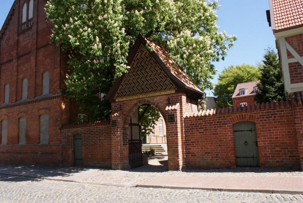 Altstadtloft Im Herzen Wismars - Abc303 By Abcwismar Exterior photo